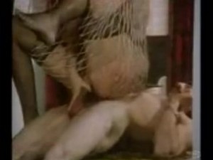 mature milf winds round his cock - vintage