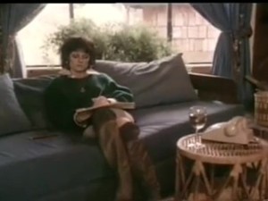 Vintage - M*ther knows best