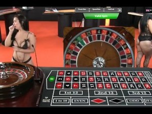 Hot Dealer(Croupier) Myla Shows Her Sexy