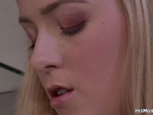 Mom and girl lesbian action on the kitchen