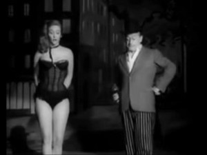 A-DE-CURTIS FIORELLA-MARI LOOK TAKE OFF