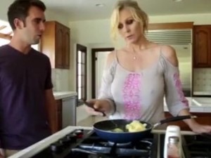 mor son harhemma ensam sex