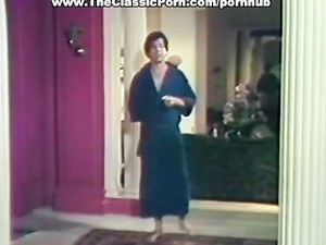 Nude fem bathroom masturbation