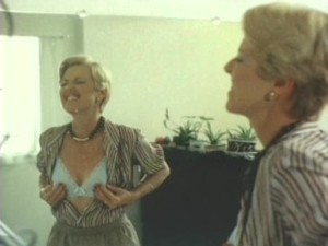 MILF Gets Off In The Shower